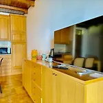 Jasmine Demi- Cote Holiday home Civenna