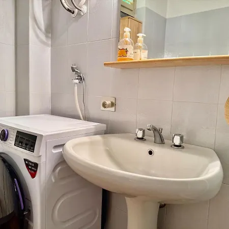 Jasmine Demi- Cote * Civenna